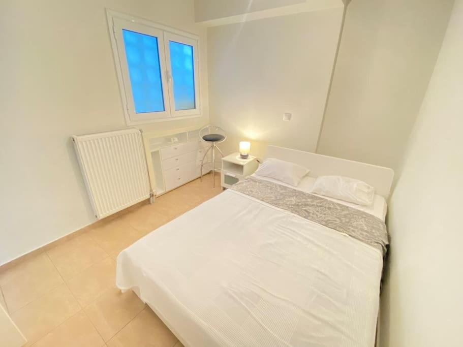Cozy 2 Room Apartment With Garden Near Athens Air-Port อาร์เตมีดา ภายนอก รูปภาพ